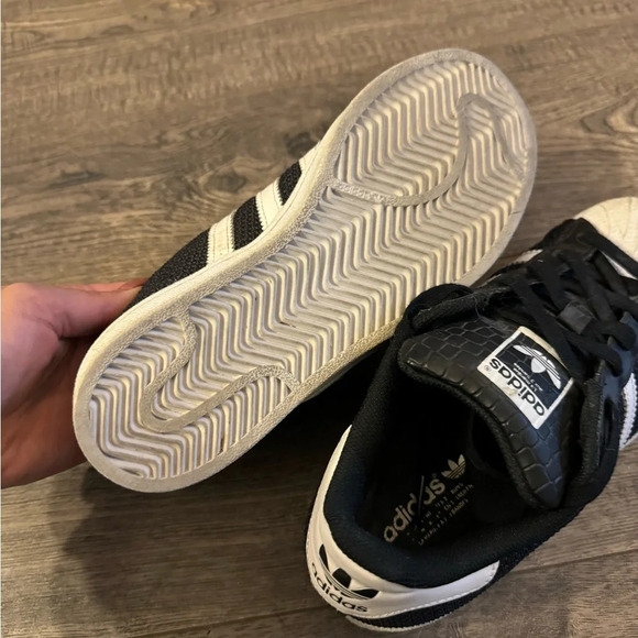 Adidas Superstar 'Herringbone - Black White' - Picture 7 of 7